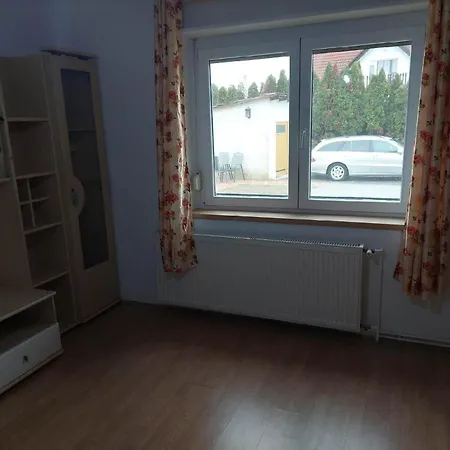 Holiday home Schoenes In Mit Sehr Grossen Pool *