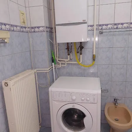 Schoenes In Mit Sehr Grossen Pool Holiday home
